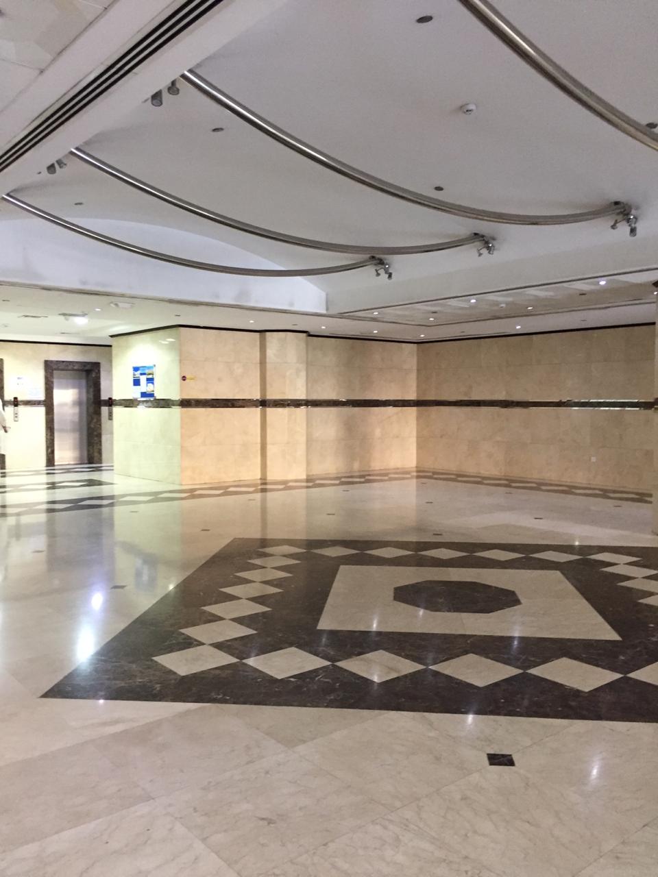 MRM BUILDING RKM real estate